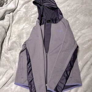Youth under Armour jacket with pockets